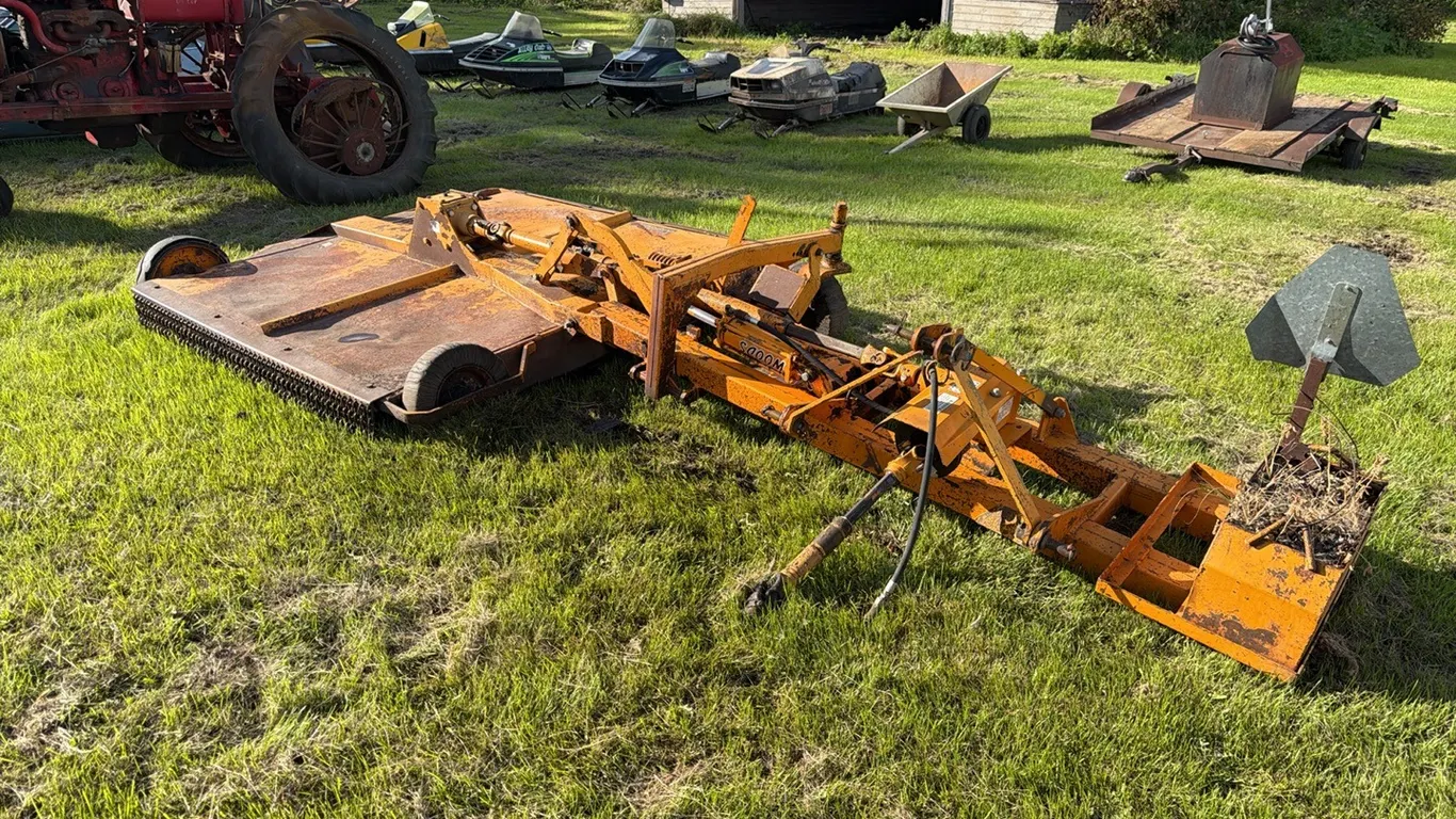 Woods 72" 3pt rotary mower