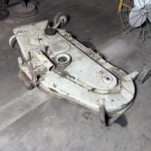 IH 48" mower deck