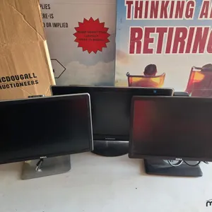 Dell and Samsung Flat Panel Monitors
 UNRESERVED