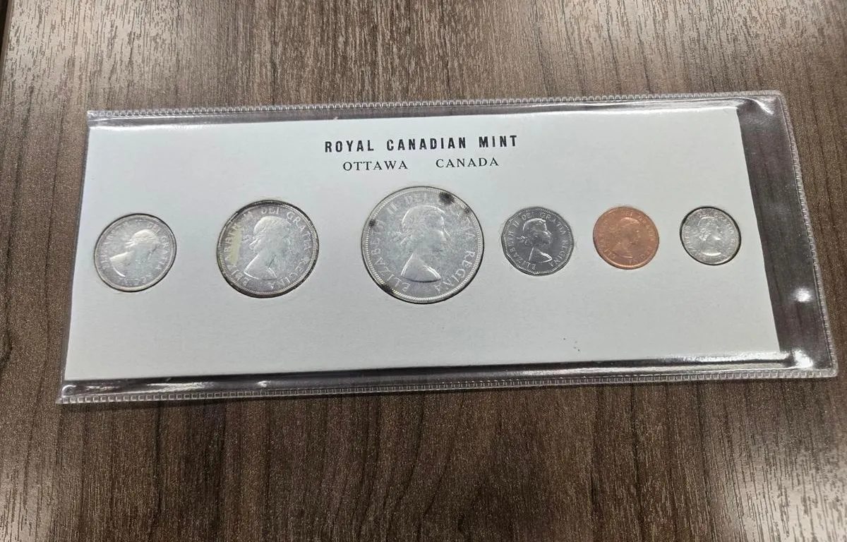 1960 Royal Canadian Mint Coins
UNRESERVED