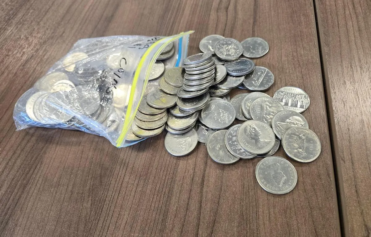 Bag of (100) Uncirculated Canada One Dollar Coins
UNRESERVED
