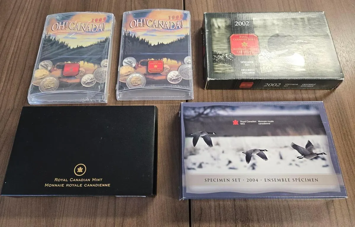 RCM 1998 & 2000 Oh Canada Coins & 2002, 2004 & 2007 Specimen Year Coin Sets
UNRESERVED