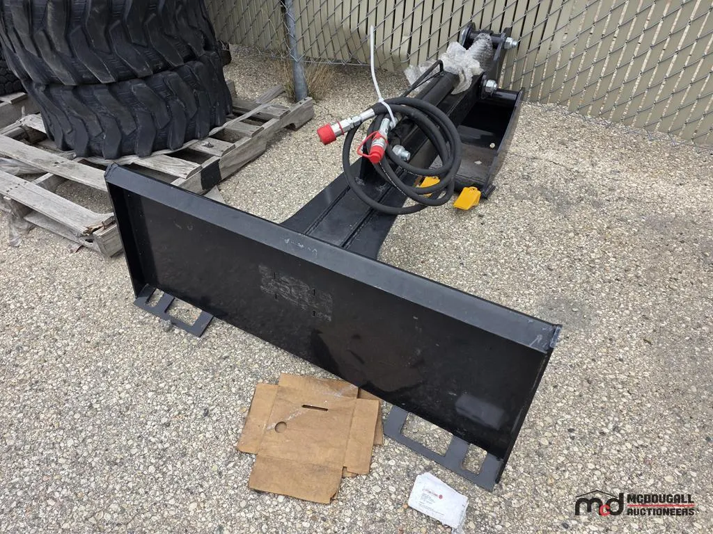 BK56 Skid Steer Backhoe Attachment
UNRESERVED