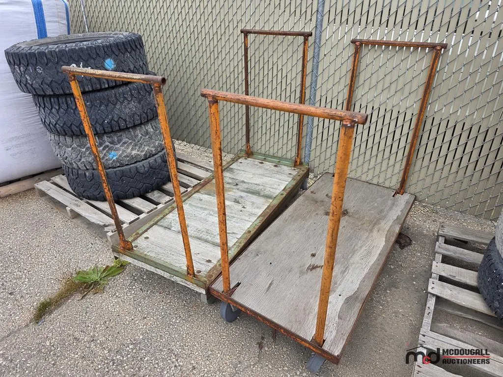 Wood-Deck Platform Carts
UNRESERVED