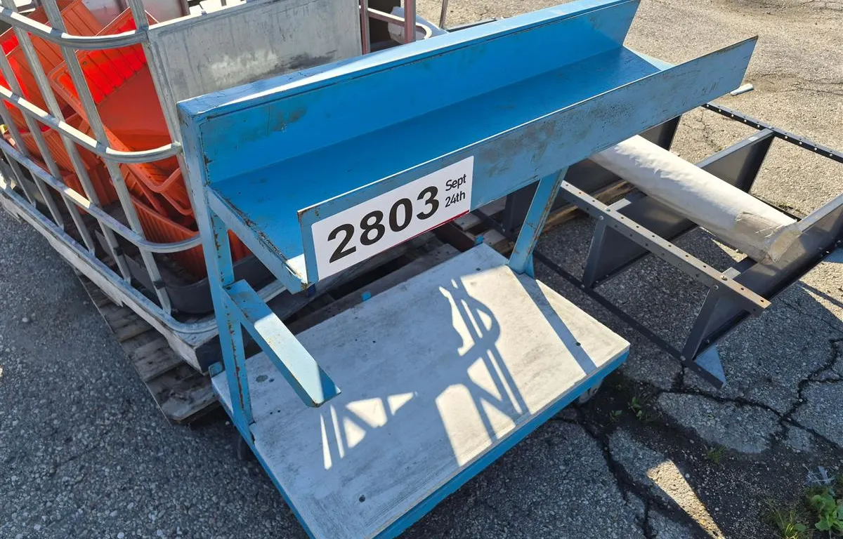 Watson's Steel Rolling Stock Cart
UNRESERVED