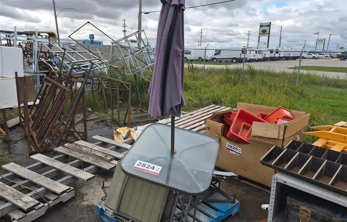 Patio Table, Umbrella, Chairs & Metal Rack
UNRESERVED