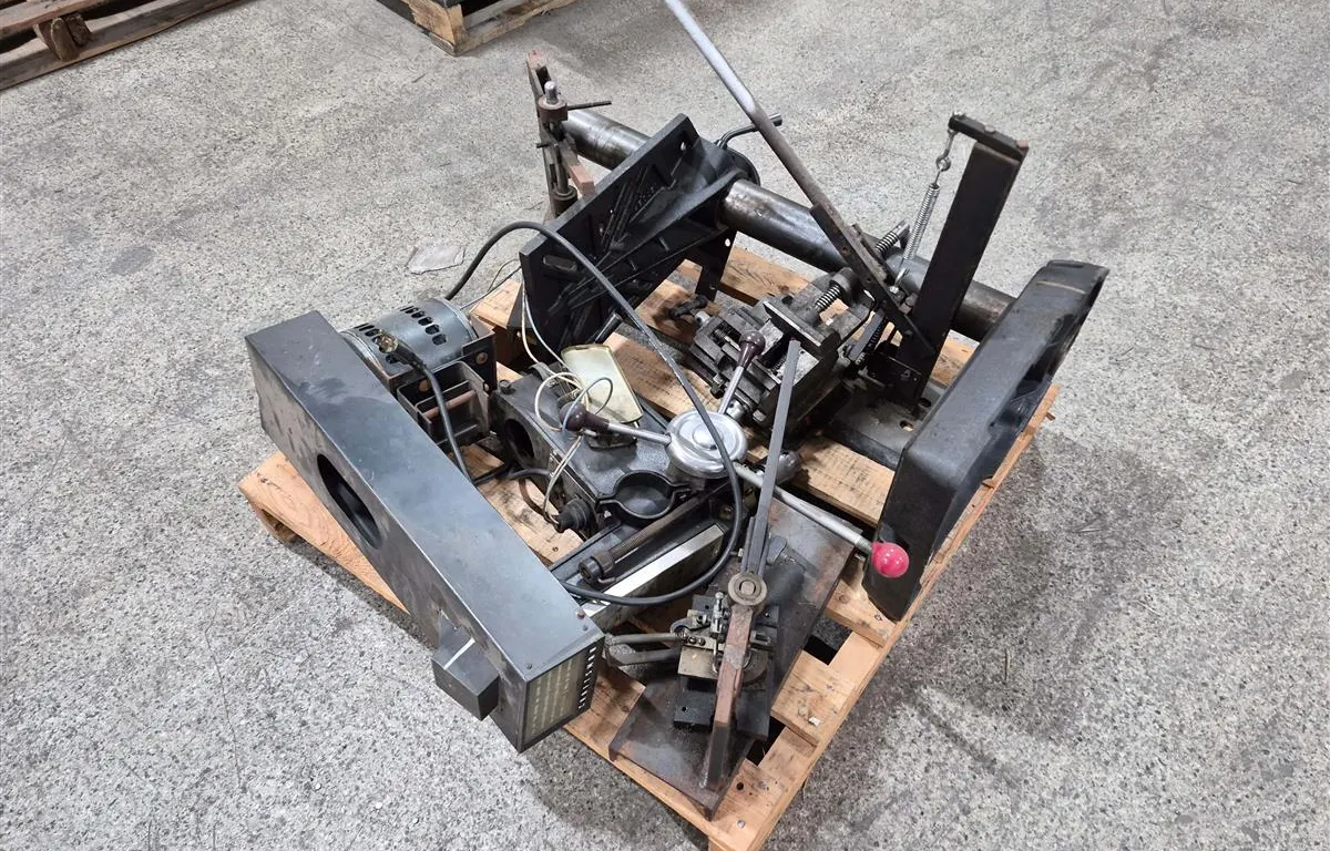 Craftsman Drill Press (Unassembled)
UNRESERVED
