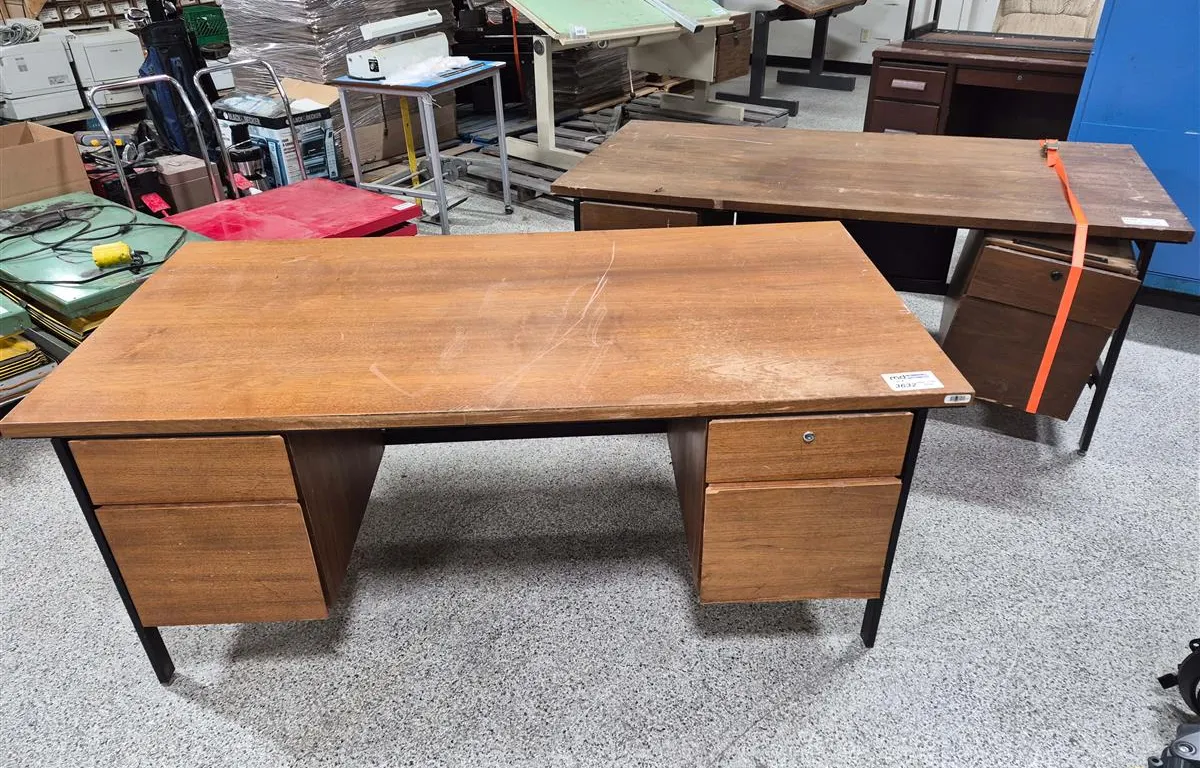 Pair of Wood Office Desks (One Damaged)
UNRESERVED