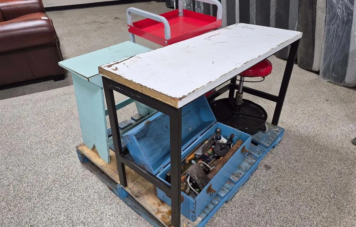 Toolbox w/ Tools, Stool, Shop Cart & Table
UNRESERVED