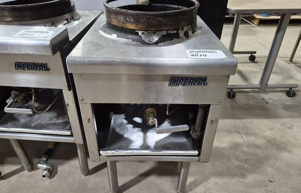 Imperial Wok Range 28" x 18" x 33"
UNRESERVED