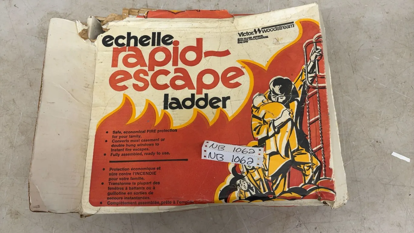 Victor Woodstream Echelle Rapid-Escape Fire Ladder for Casement or Double Hung Windows