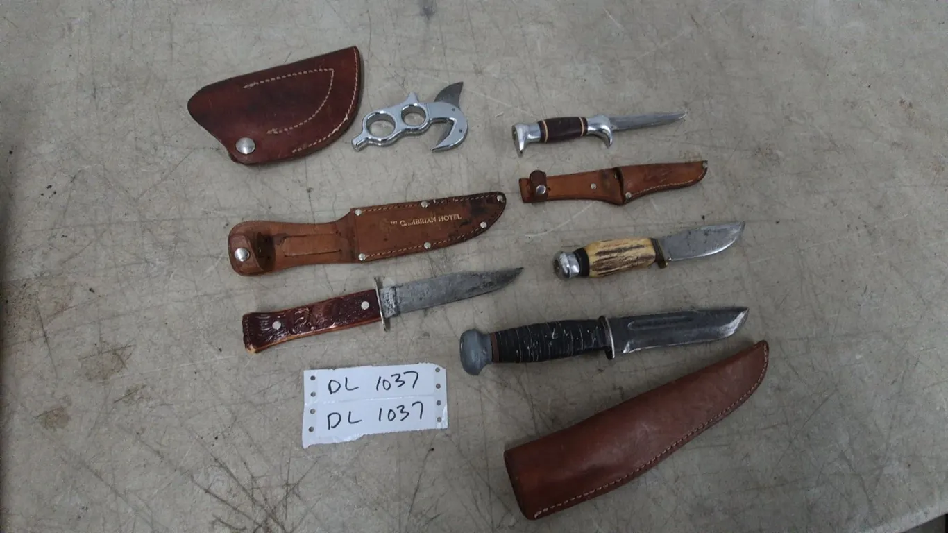 Lot of 5 Knives and Sheaths