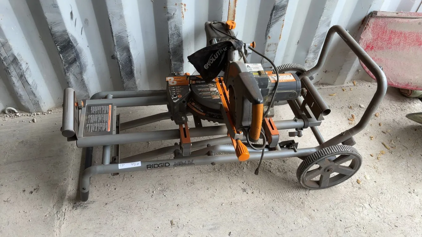 Evolution Rage 2 Miter Saw on a Ridgid MS-UV Universal Miter Saw Stand