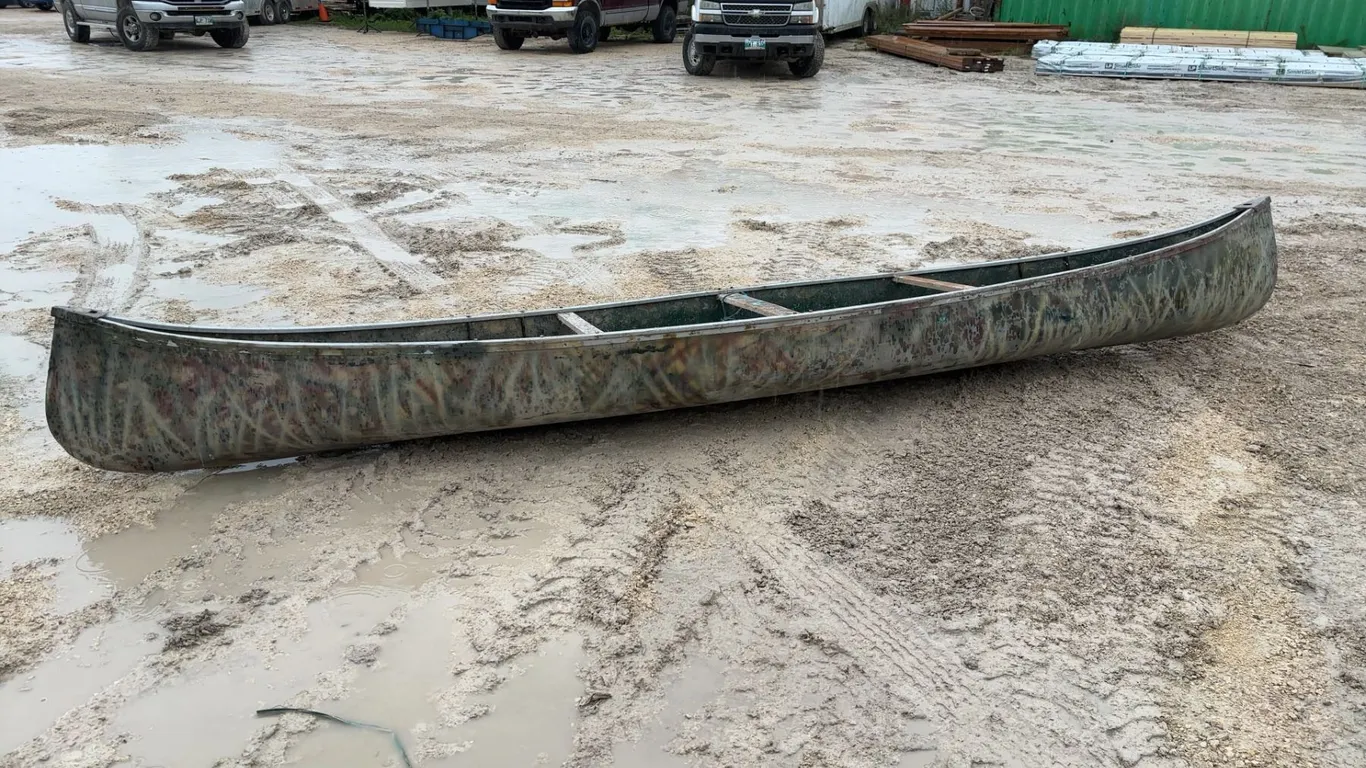 St. Maurice Boats Canoe, 16' Length, Camouflage Finish, with 3 Wood Seats