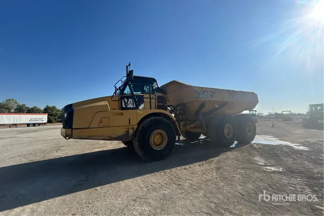2012 Cat 740B Articulated Dump Truck