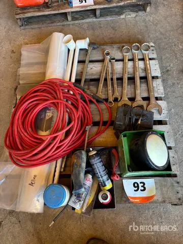 Quantity of Assorted Shop Tools