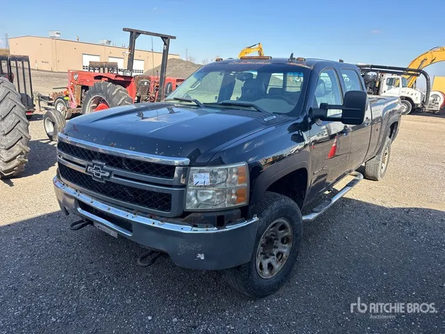 2011 Chevrolet Silverado 3500HD 4x2 Crew Cab Pickup (Inoperable)