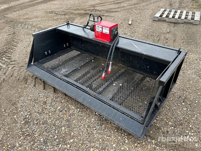 2026 GIYI GY-VB79 75 in Skid Steer Screening Bucket (Inoperable)