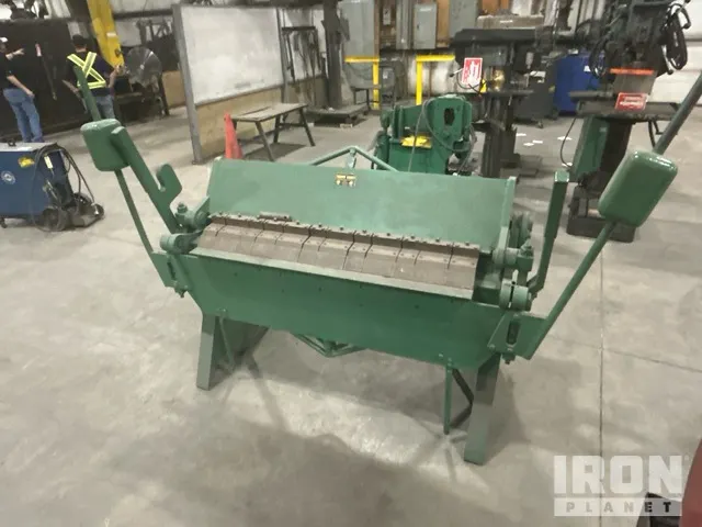 Brown Boggs Manual 4FT Press Brake