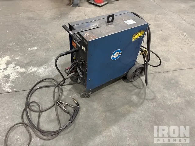 Millermatic 200 Mobile MIG Electric Welder