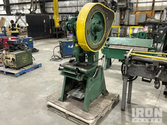 Brown Boggs 13LW Electric Punch Press