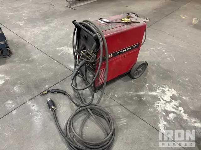 Lincoln Power Mig 215 Mobile MIG Electric Welder