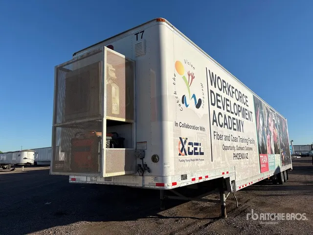 2002 Great Dane 7311TJDSA53 53 ft x 102 in T/A Van Trailer