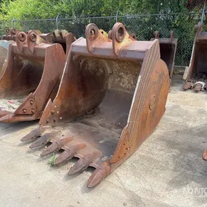Central Fabricators 56 in Digging Excavator Bucket - Fits Komatsu PC300LC-6