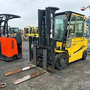 Hyundai 45D-9 Forklift