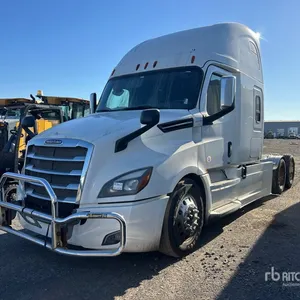 2018 Freightliner Cascadia 6x4 T/A Sleeper Truck Tractor (Inoperable)