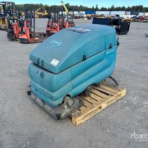 Tennant 5700 Floor Sweeper