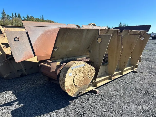 Aggregate Feeder