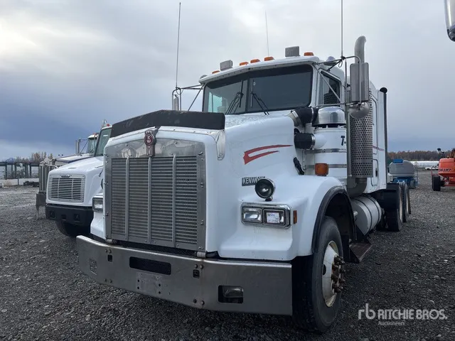1990 Kenworth WL900 8x4 Tri/A Sleeper Truck Tractor