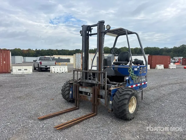 2006 Princeton PB50 5000 lb 3x3 Truck Mounted Forklift