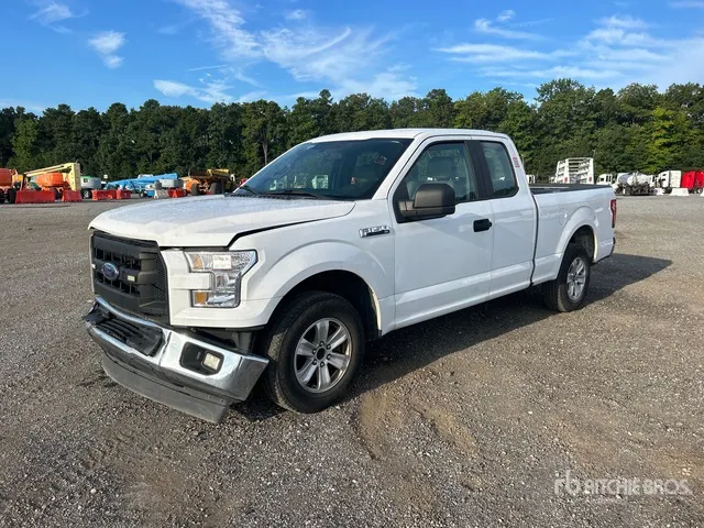 2017 Ford F-150 XL 4x2 Extended Cab Pickup