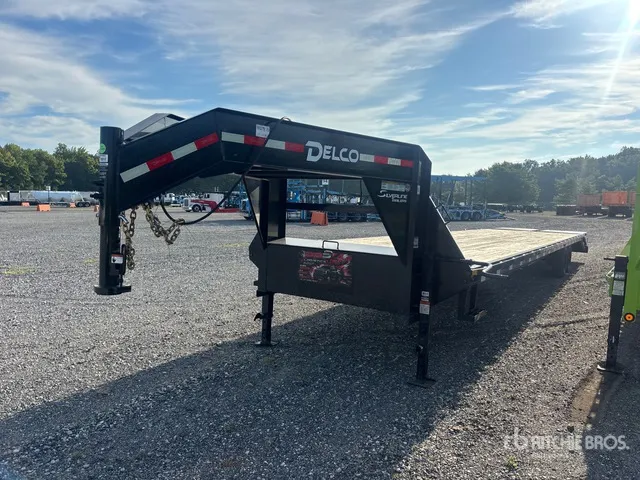 2026 Delco 40 ft T/A Gooseneck Equipment Trailer