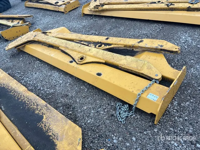 Articulated Dump Truck Tailgate