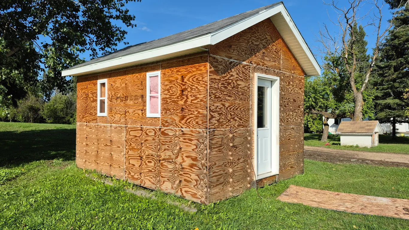 12" x 16" SHED