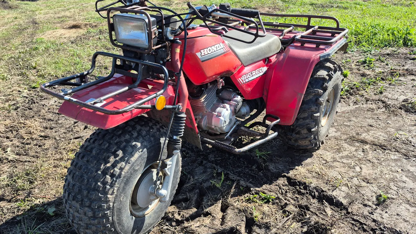 1986 HONDA 250 BIG RED TRIKE