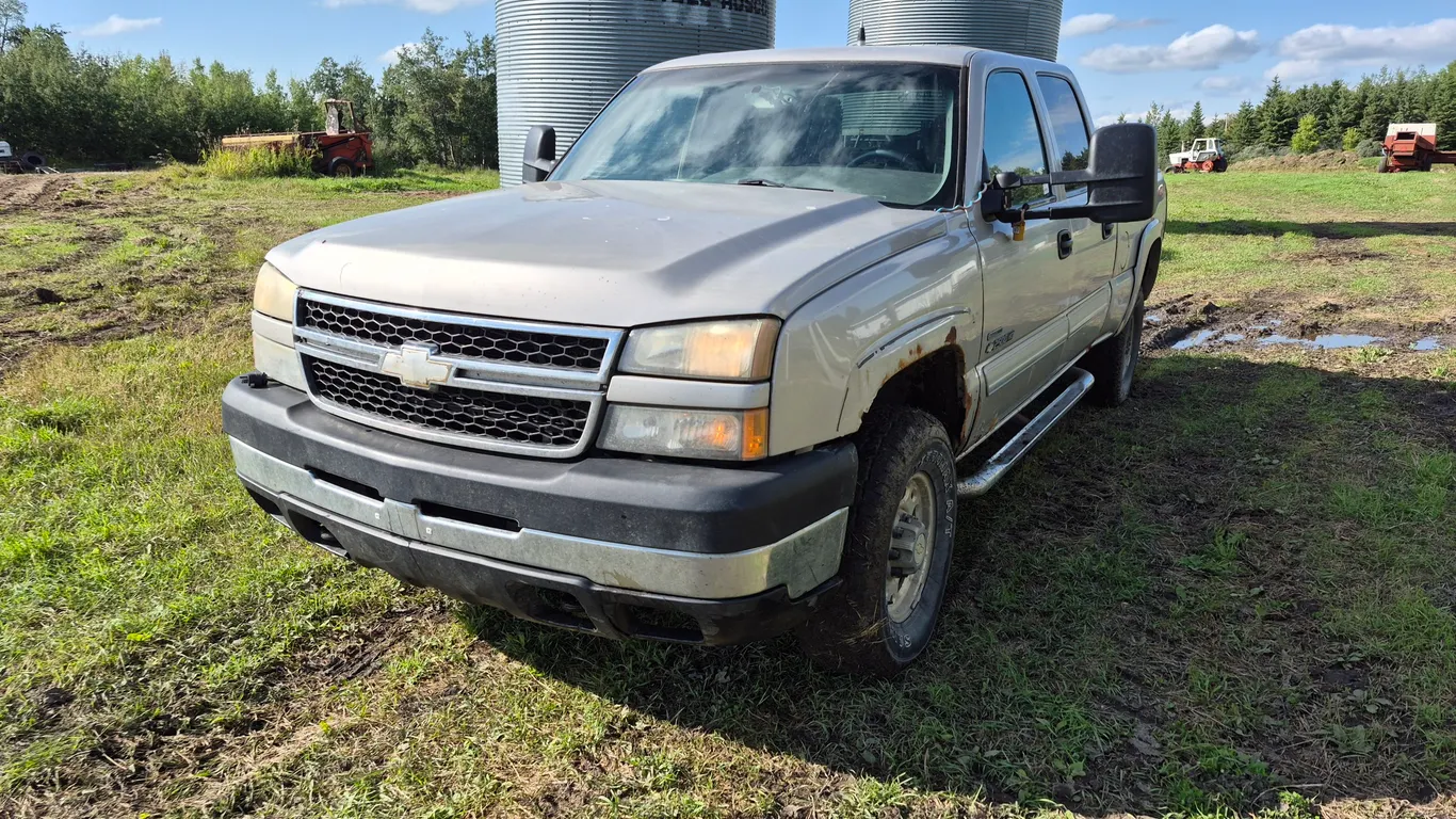 2007 CHEVROLET SILVERADO 2500HD CREWCAB 4WD DIESEL