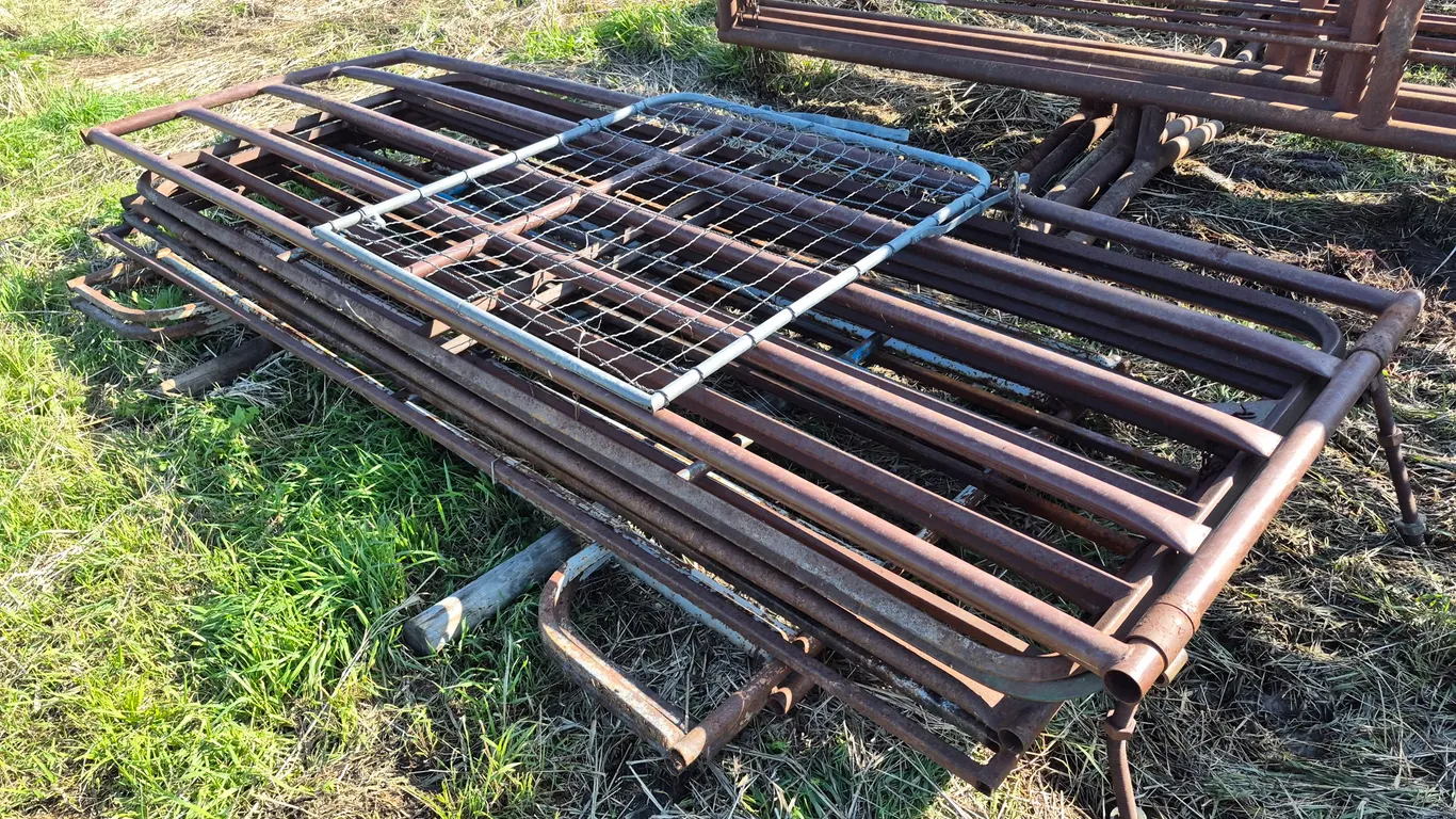 CORRAL PANELS
