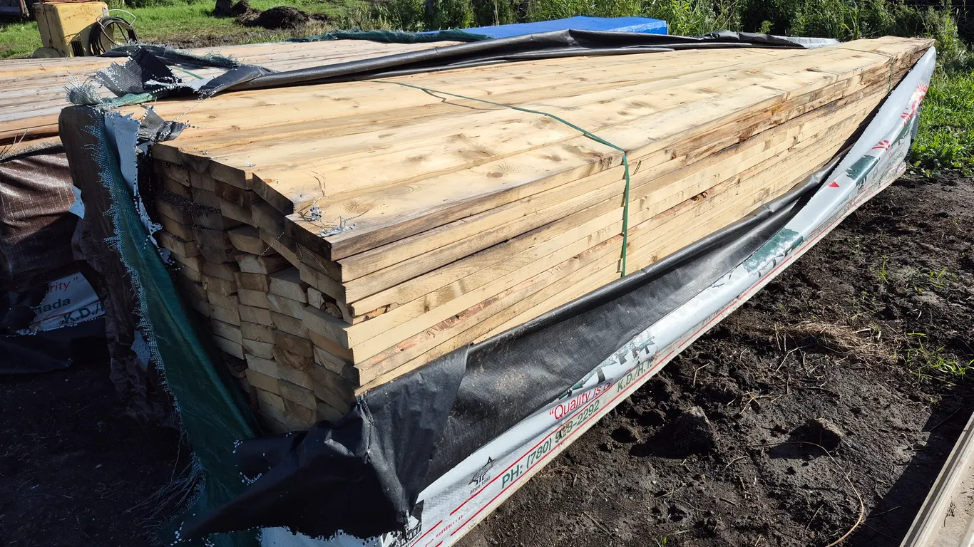 2X6 16' BUNDLE OF LUMBER