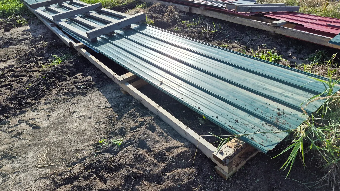 APPROX 4- GREEN SHEETS VARIOUS LENGTH TIN