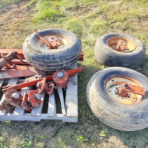 PALLET OF HUBS & TIRES