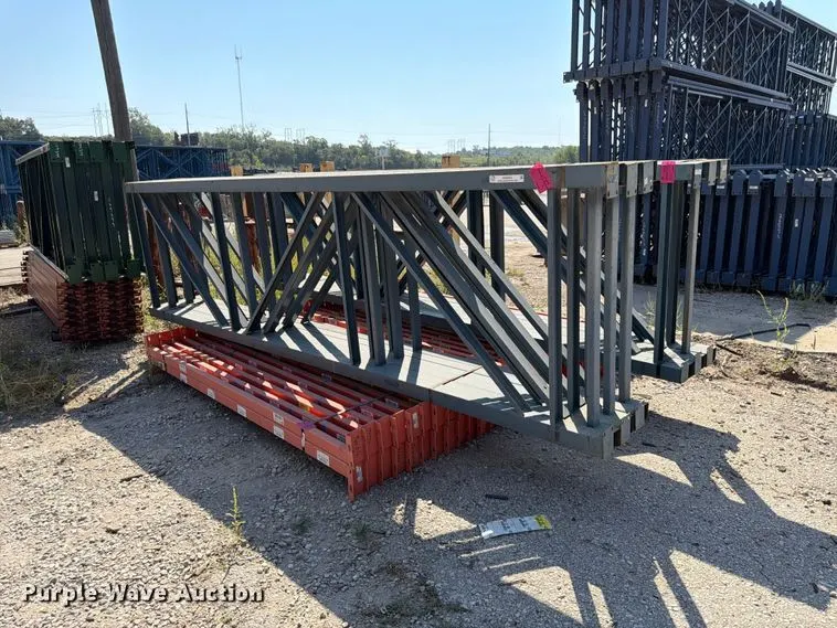 T-Bolt pallet racking