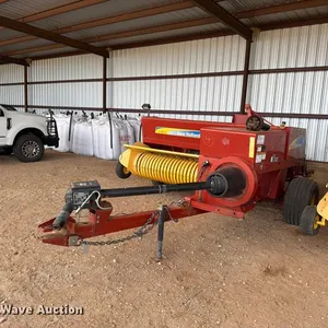 2013 Hew holland BC5070 small square baler