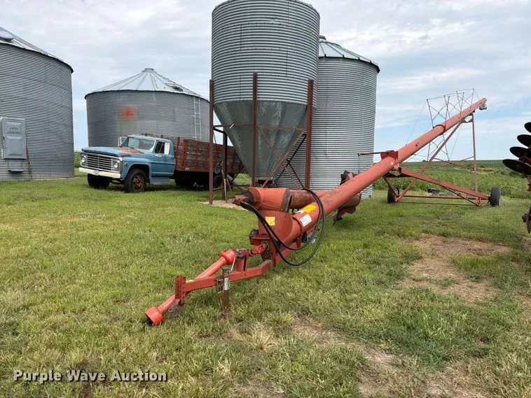 Grain auger