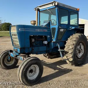 1972 Ford 8000 tractor