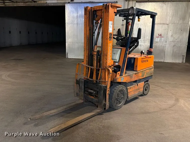 Toyota 2FBCA20 forklift