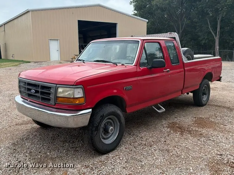 1996 Ford F250 Ext. Cab pickup truck